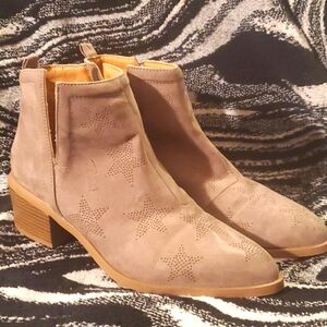 Taupe Suede "Cowboy" Boot-Charlotte Russe